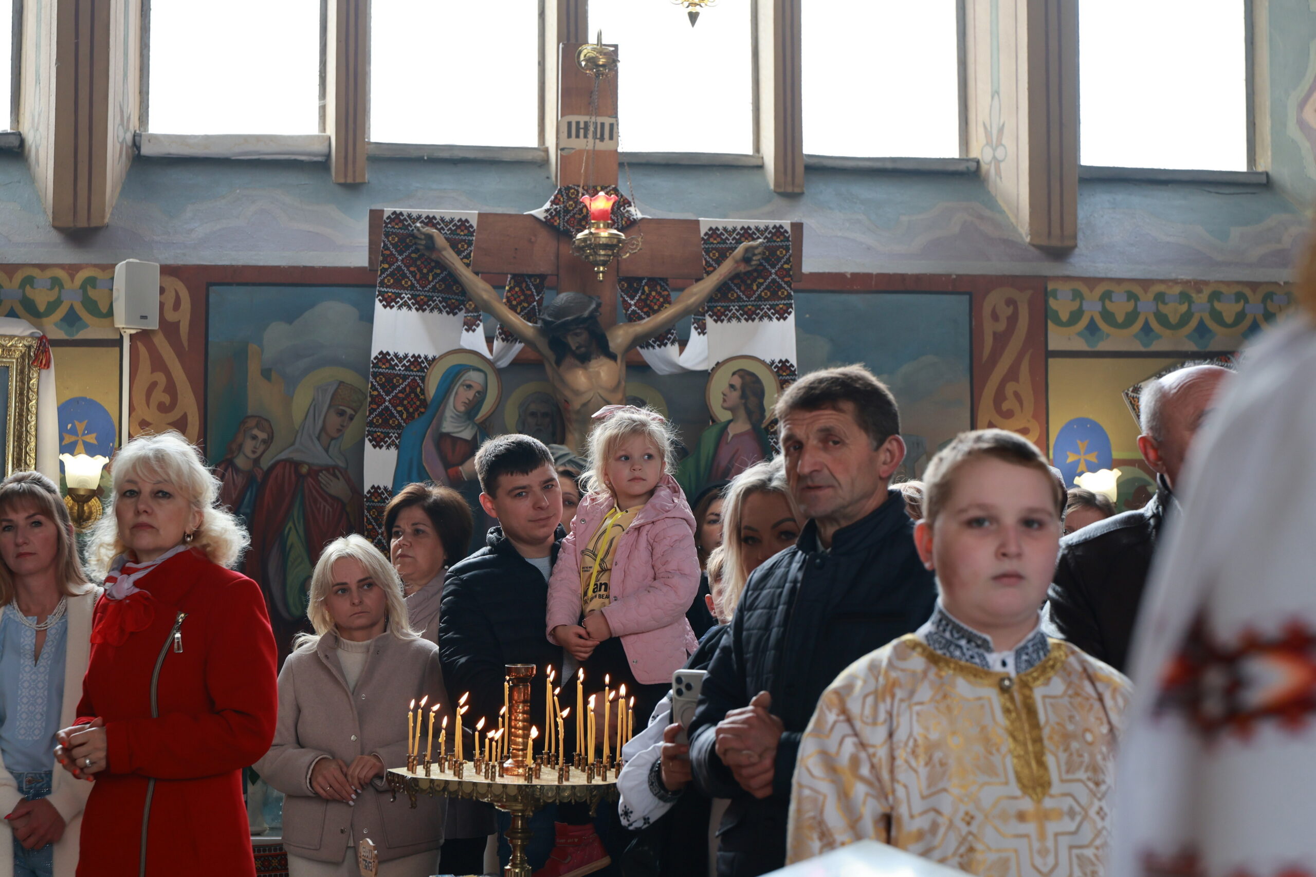 «Бог не хоче, щоб ми Його боялися» – слово владики Володимира в Оброшині «Бог не хоче, щоб ми Його боялися» – слово владики Володимира в Оброшині