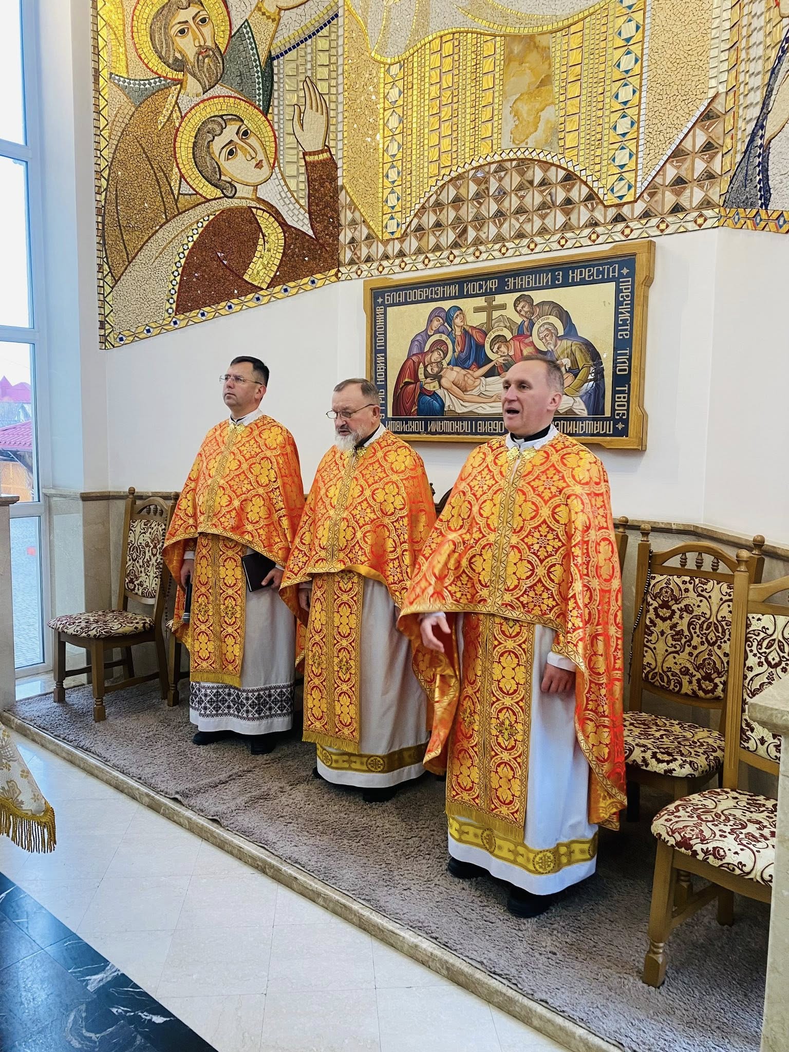 Архиєпископ і Митрополит Львівський Ігор з душпастирським візитом побував на парафії Святих Кирила і Методія в Івано-Франківську Архиєпископ і Митрополит Львівський Ігор з душпастирським візитом побував на парафії Святих Кирила і Методія в Івано-Франківську