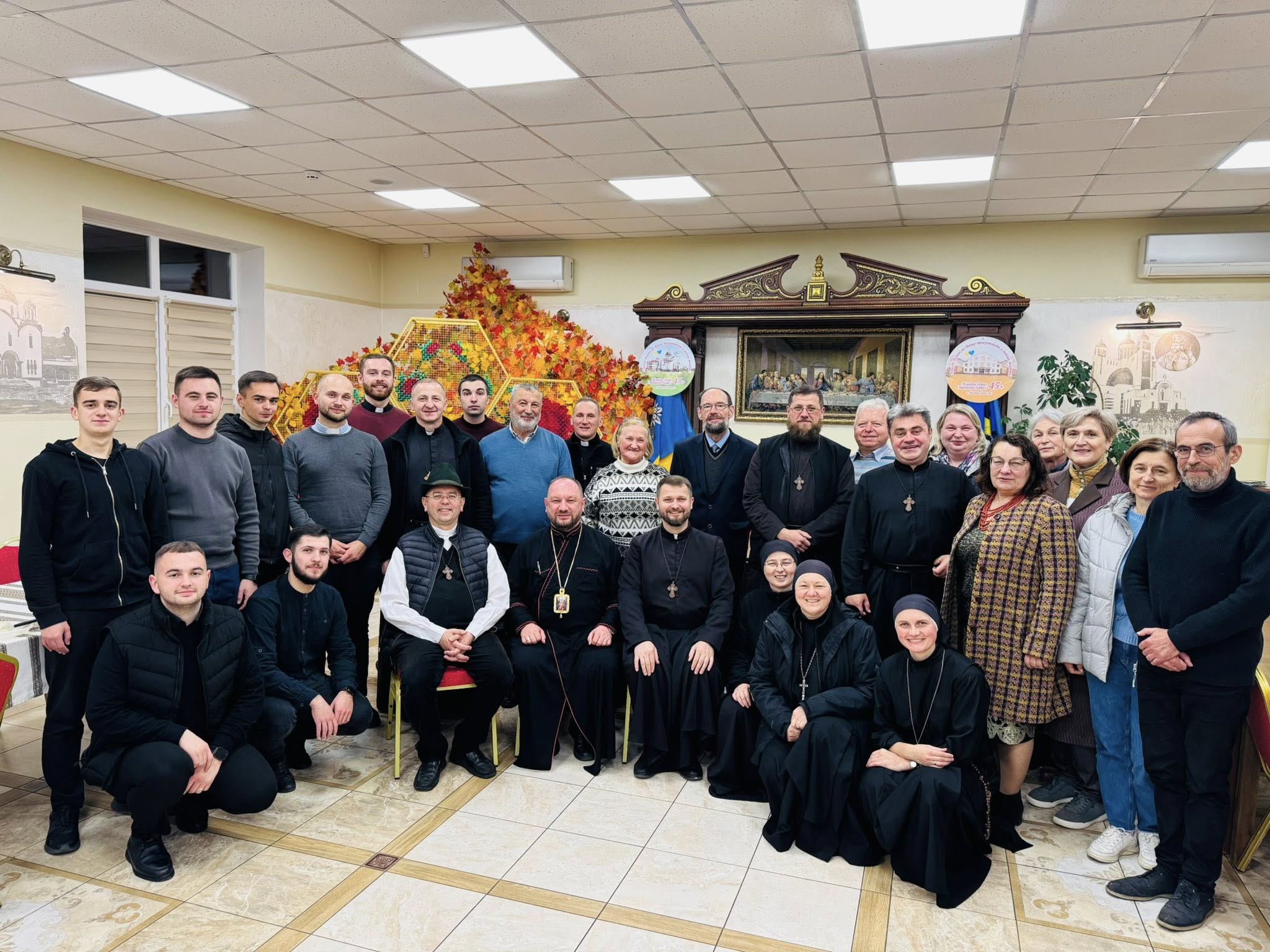 Архиєпископ і Митрополит Львівський Ігор з душпастирським візитом побував на парафії Святих Кирила і Методія в Івано-Франківську Архиєпископ і Митрополит Львівський Ігор з душпастирським візитом побував на парафії Святих Кирила і Методія в Івано-Франківську