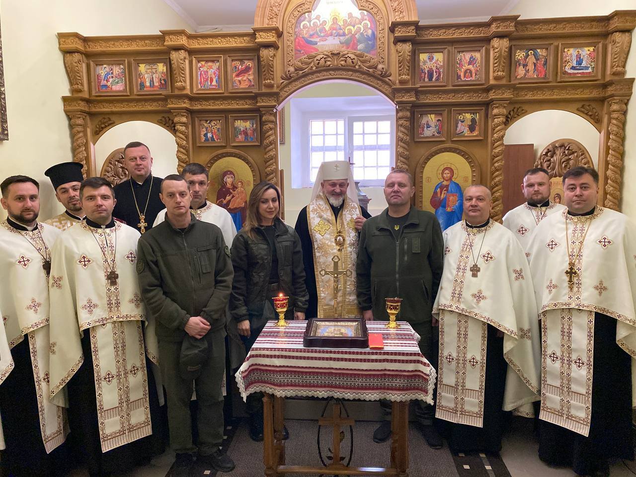 Архиєпископ і Митрополит Ігор звершив чин освячення іконостасу в каплиці у Державній установі «Львівська установа виконання покарань (№19)» Архиєпископ і Митрополит Ігор звершив чин освячення іконостасу в каплиці у Державній установі «Львівська установа виконання покарань (№19)»