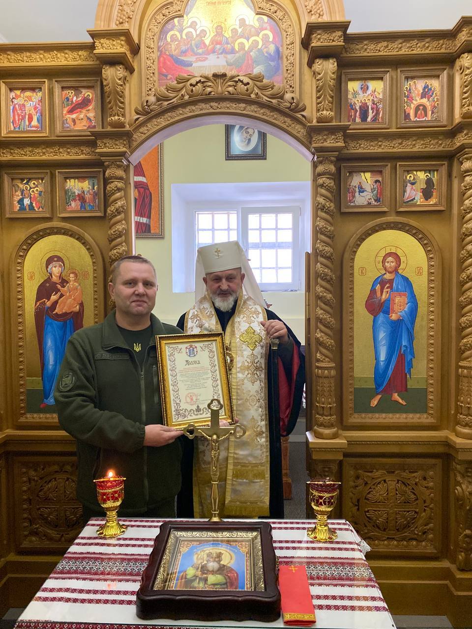 Архиєпископ і Митрополит Ігор звершив чин освячення іконостасу в каплиці у Державній установі «Львівська установа виконання покарань (№19)» Архиєпископ і Митрополит Ігор звершив чин освячення іконостасу в каплиці у Державній установі «Львівська установа виконання покарань (№19)»