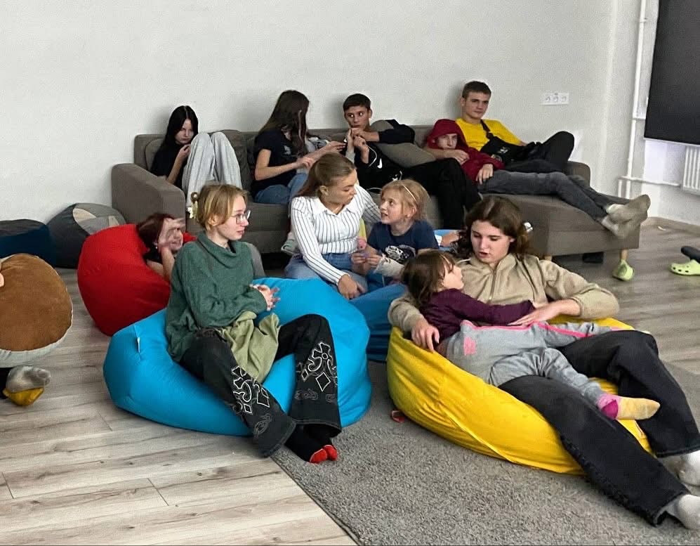 Діємо там, де нам болить: як студенти колегіуму УКУ служать іншим Діємо там, де нам болить: як студенти колегіуму УКУ служать іншим