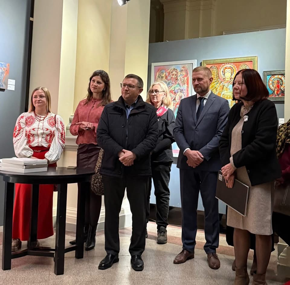 Митрополит Ігор взяв участь у відкритті виставки «Архангел Михаїл – Ангел Перемоги» Митрополит Ігор взяв участь у відкритті виставки «Архангел Михаїл – Ангел Перемоги»