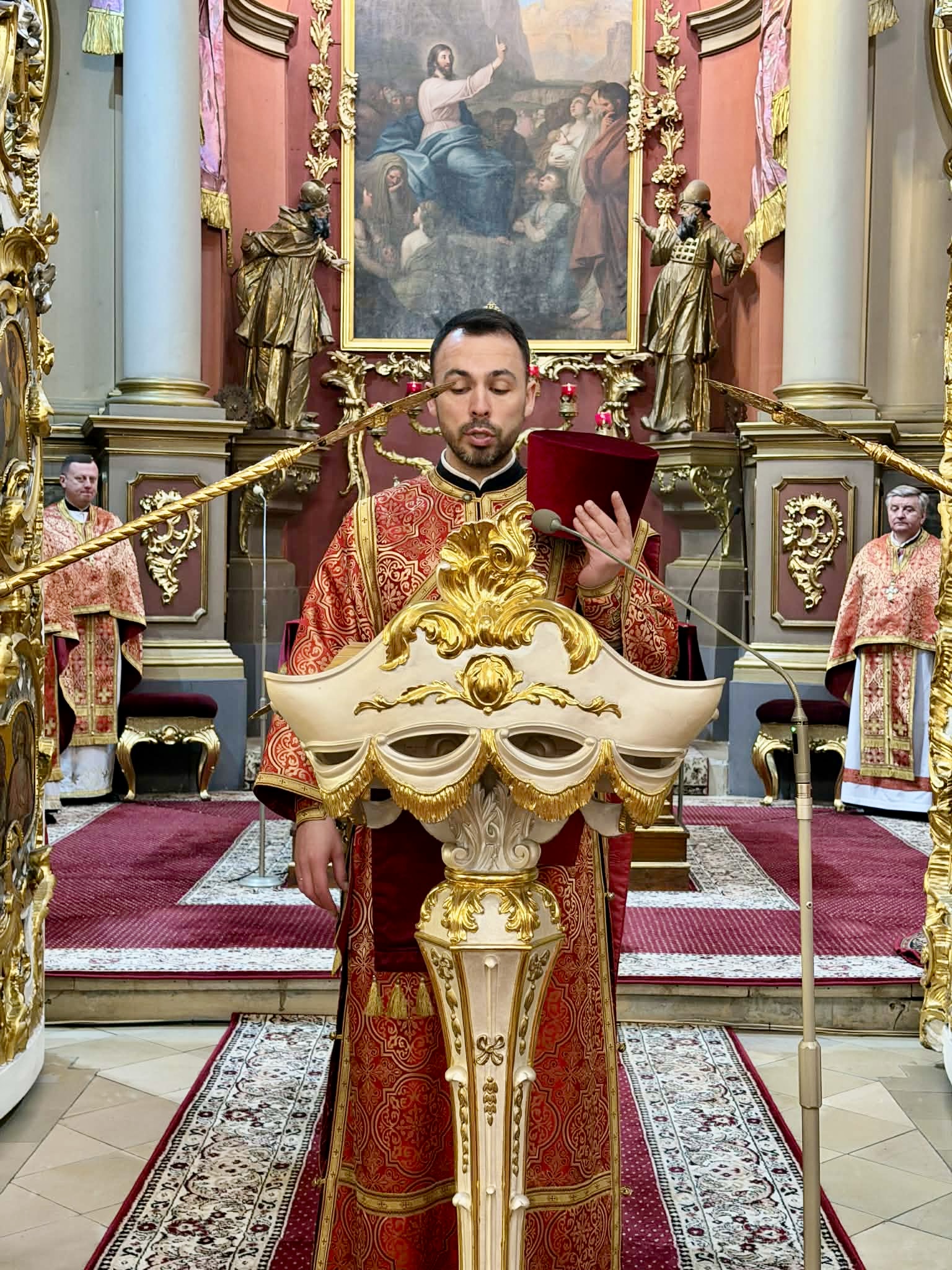 Митрополит Ігор: «Прославляймо хрест Христовий не лише устами, але глибоко від серця» Митрополит Ігор: «Прославляймо хрест Христовий не лише устами, але глибоко від серця»