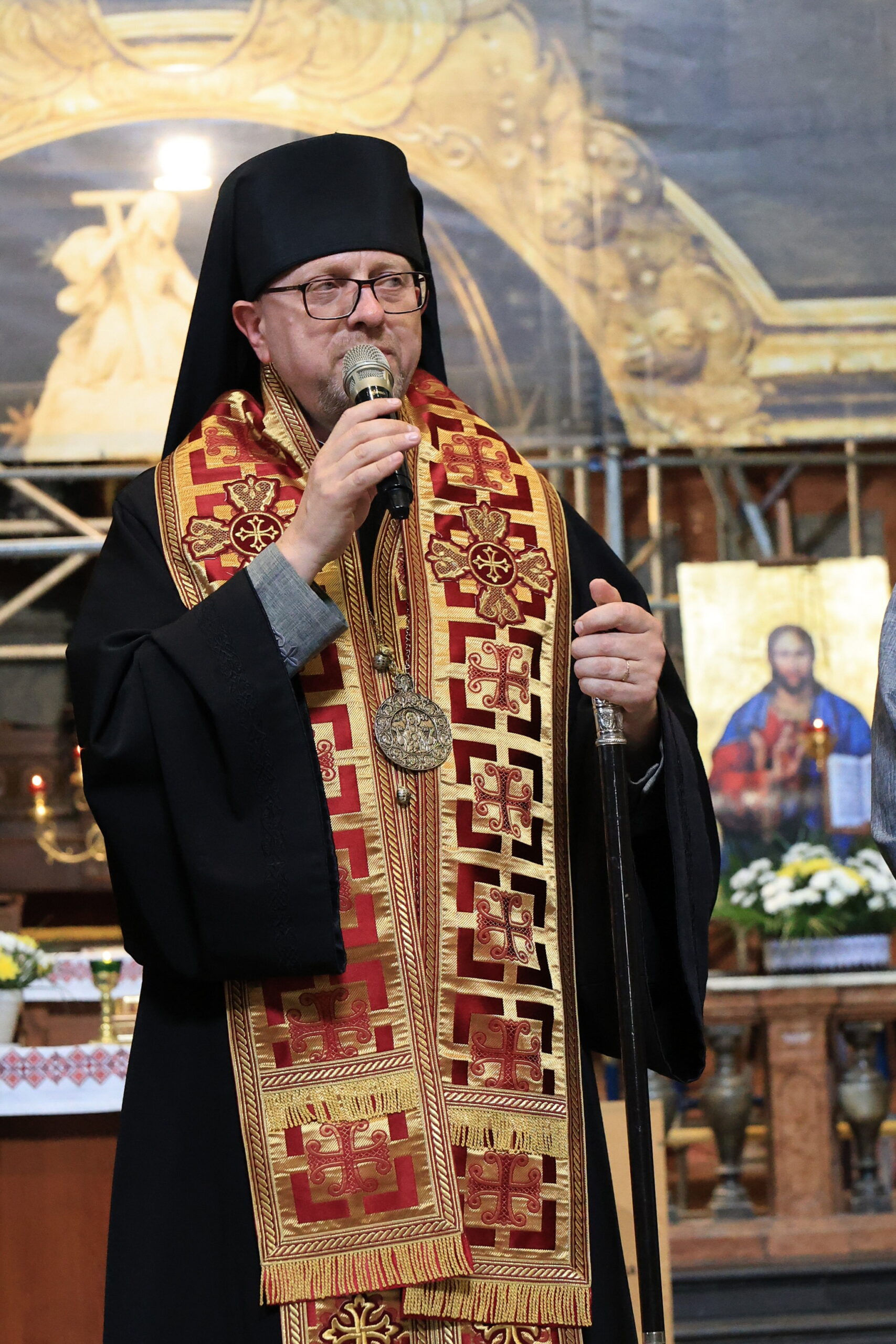 У гарнізонному храмі помолилися за загиблих захисників У гарнізонному храмі помолилися за загиблих захисників