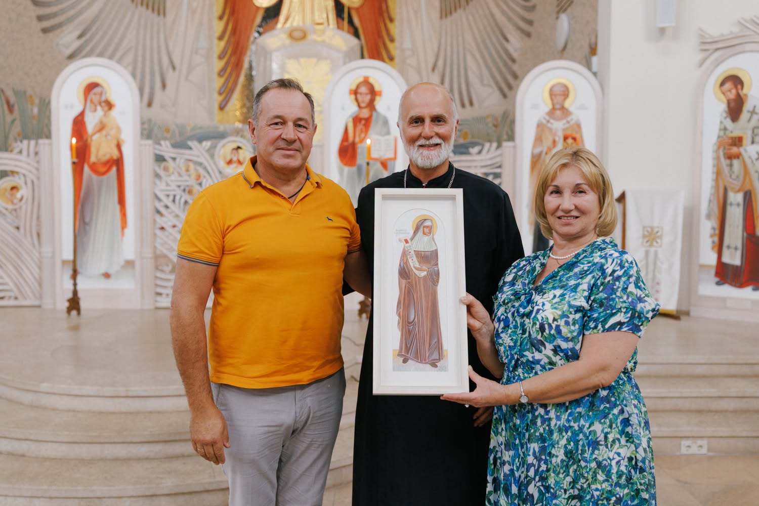 Святість має багато доріг, але веде до єдиного Христа, – в університетському храмі УКУ освятили унікальні ікони святих Святість має багато доріг, але веде до єдиного Христа, – в університетському храмі УКУ освятили унікальні ікони святих