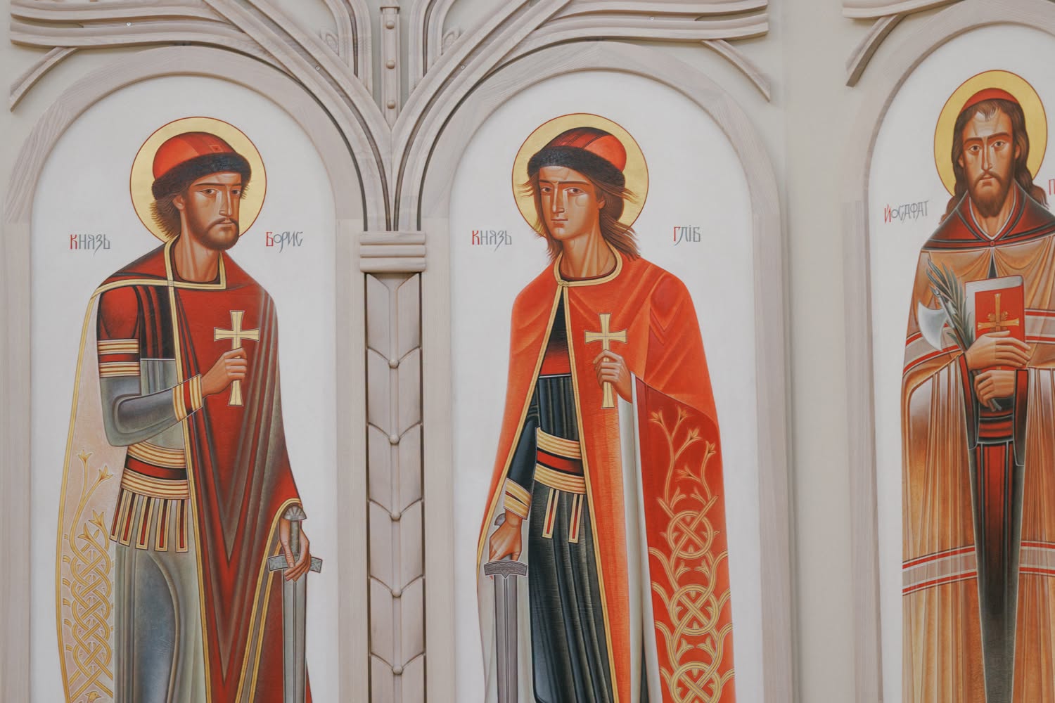 Святість має багато доріг, але веде до єдиного Христа, – в університетському храмі УКУ освятили унікальні ікони святих Святість має багато доріг, але веде до єдиного Христа, – в університетському храмі УКУ освятили унікальні ікони святих