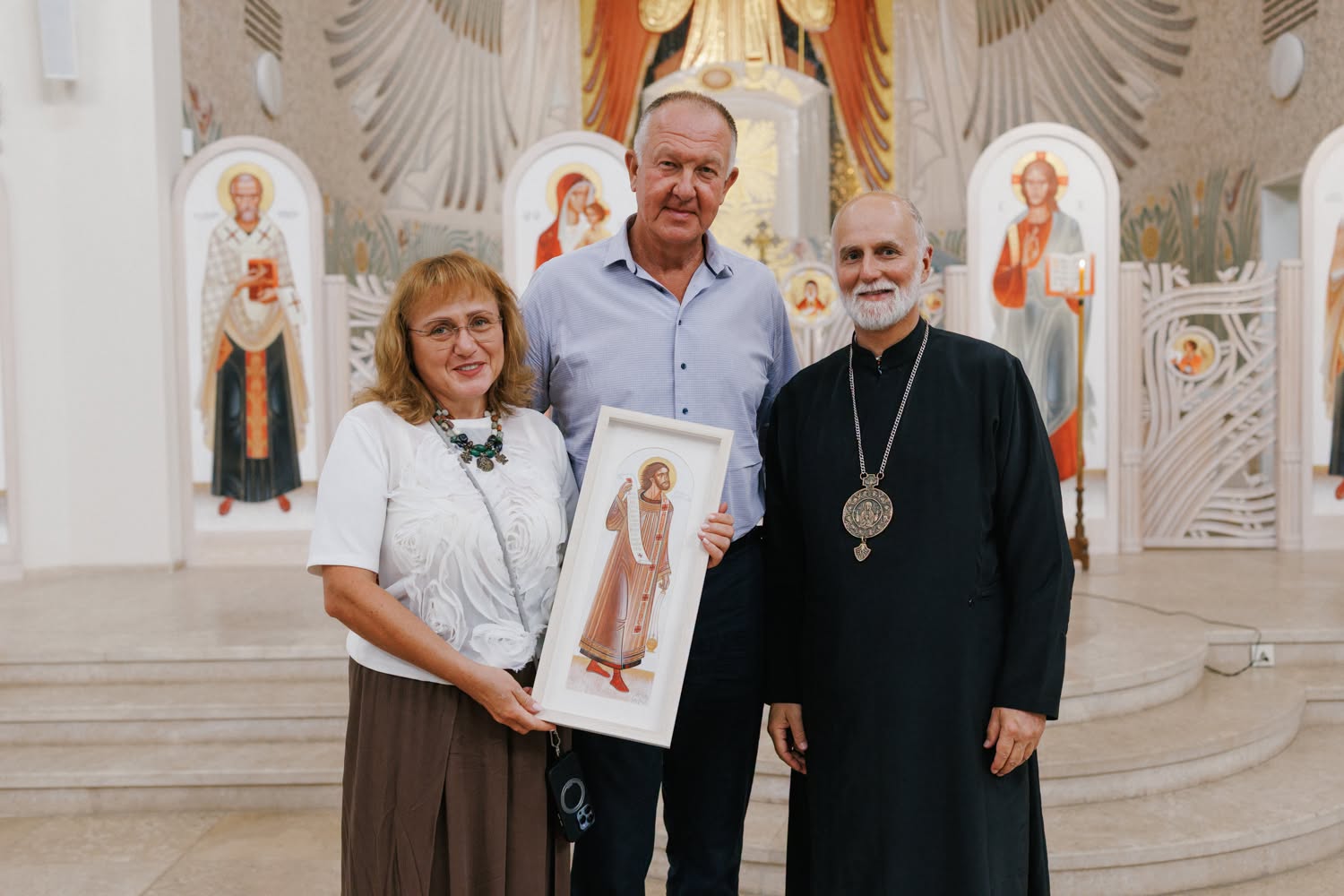 Святість має багато доріг, але веде до єдиного Христа, – в університетському храмі УКУ освятили унікальні ікони святих Святість має багато доріг, але веде до єдиного Христа, – в університетському храмі УКУ освятили унікальні ікони святих